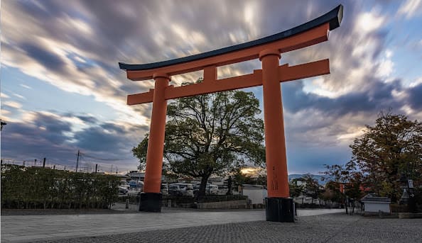 京都市伏見区